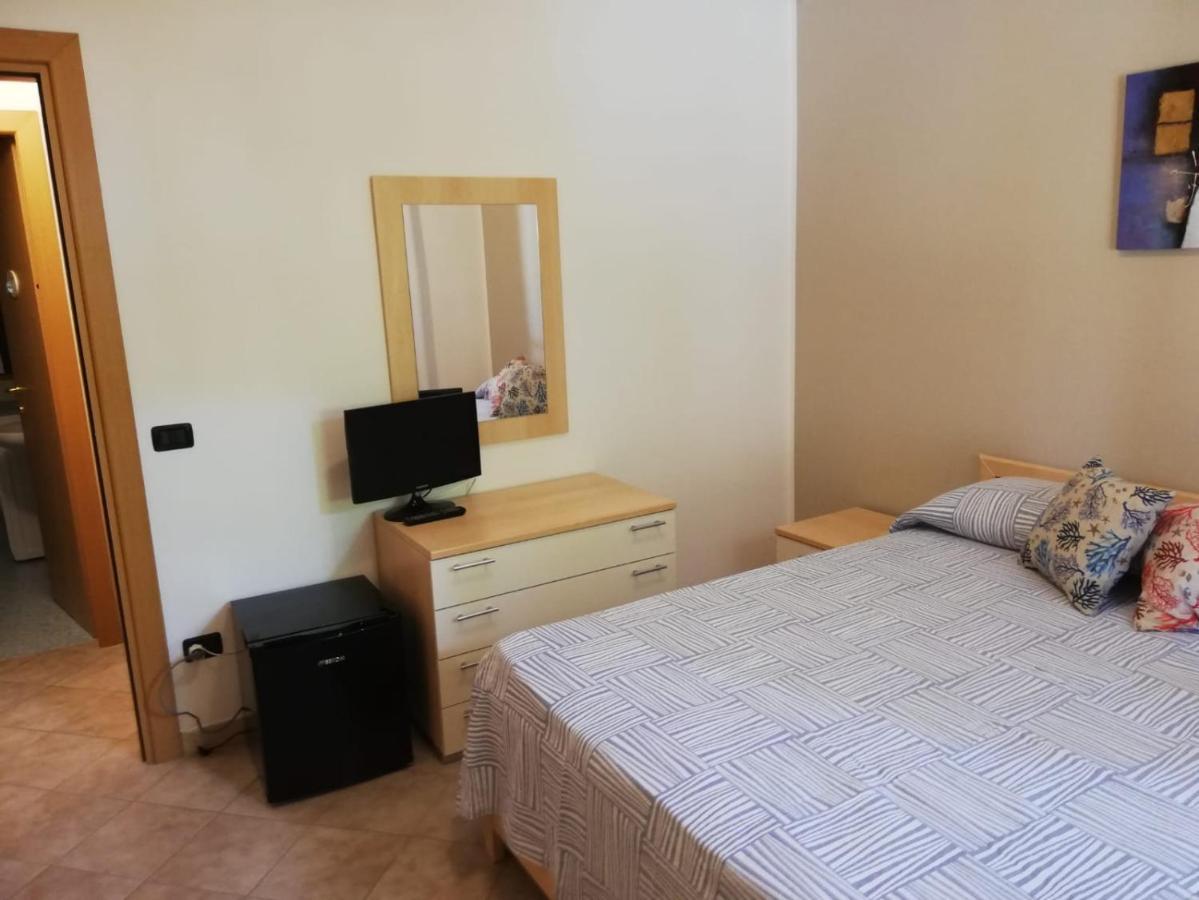 La Porta Del Mare Bed & Breakfast Вилапиана Екстериор снимка